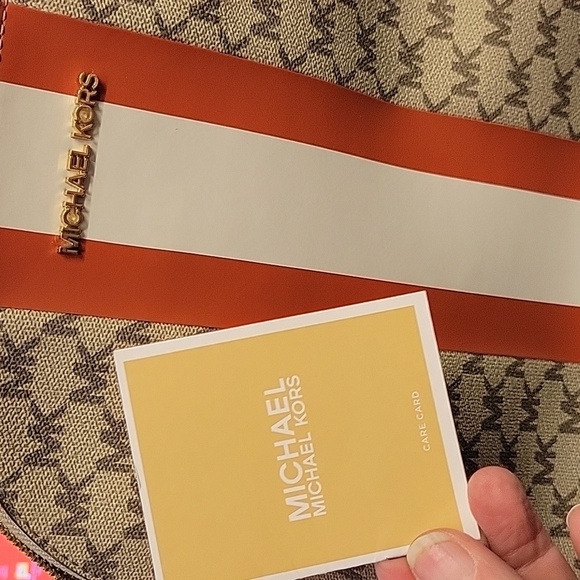 This Michael Kors backpack purse 11 x11x4.75 Preloved - Picture 7 of 8